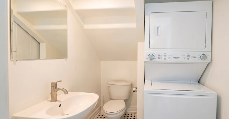 395 Clinton Street, Toronto, ON, M6G 2Z1 - 4