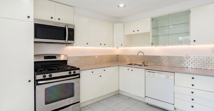 395 Clinton Street, Toronto, ON, M6G 2Z1 - 3