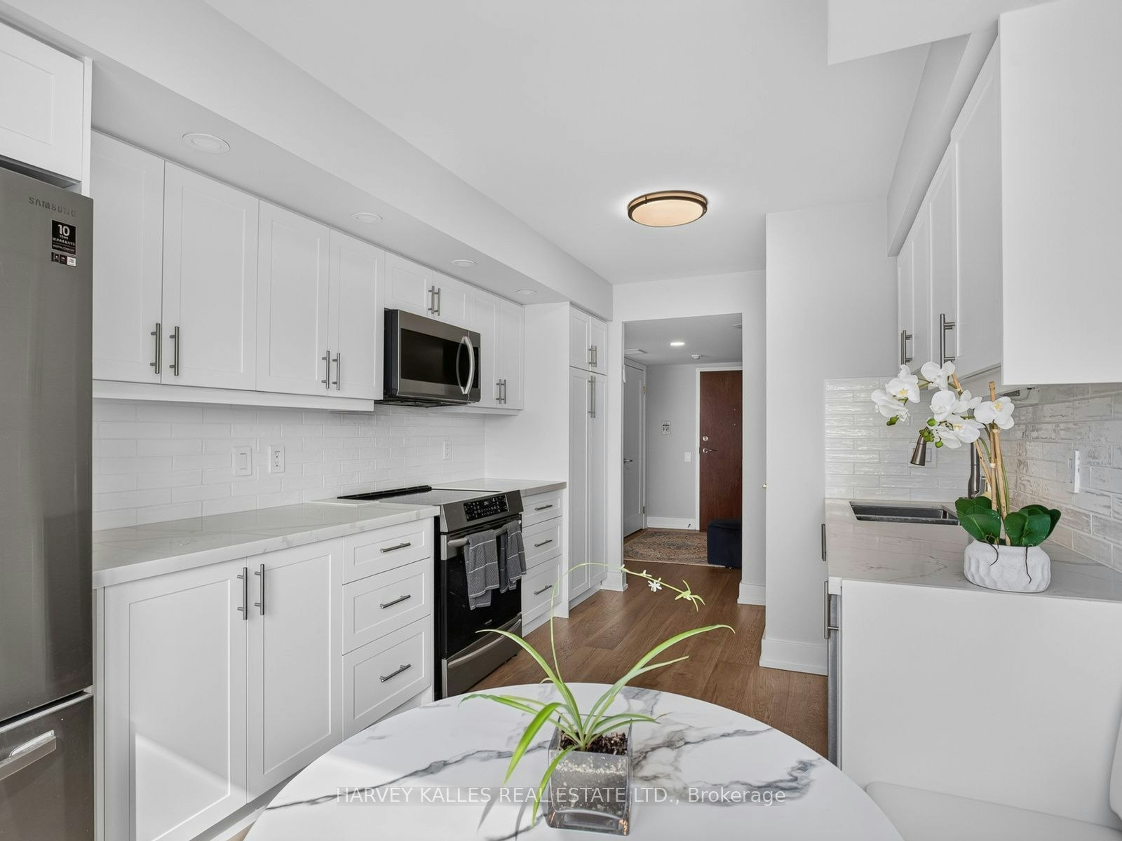 1004-8 Covington Road, Toronto, ON, M6A 3E5 - 7