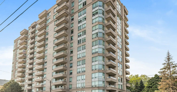 1004-8 Covington Road, Toronto, ON, M6A 3E5