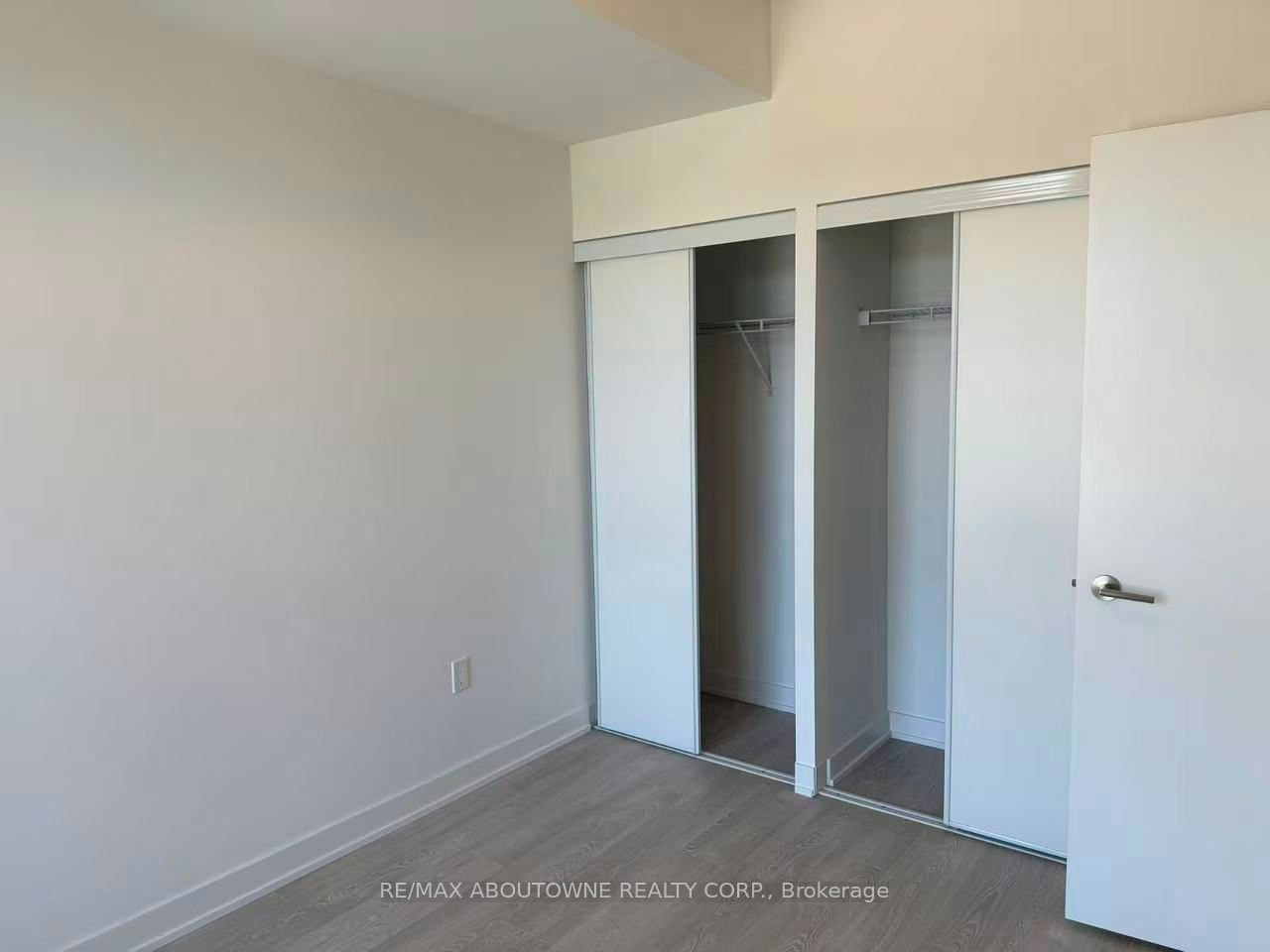 417-1 Kyle Lowry Road, Toronto, ON, M3C 0S6 - 12