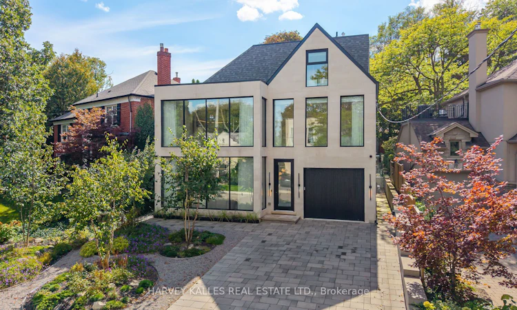 75 Lawrence Crescent