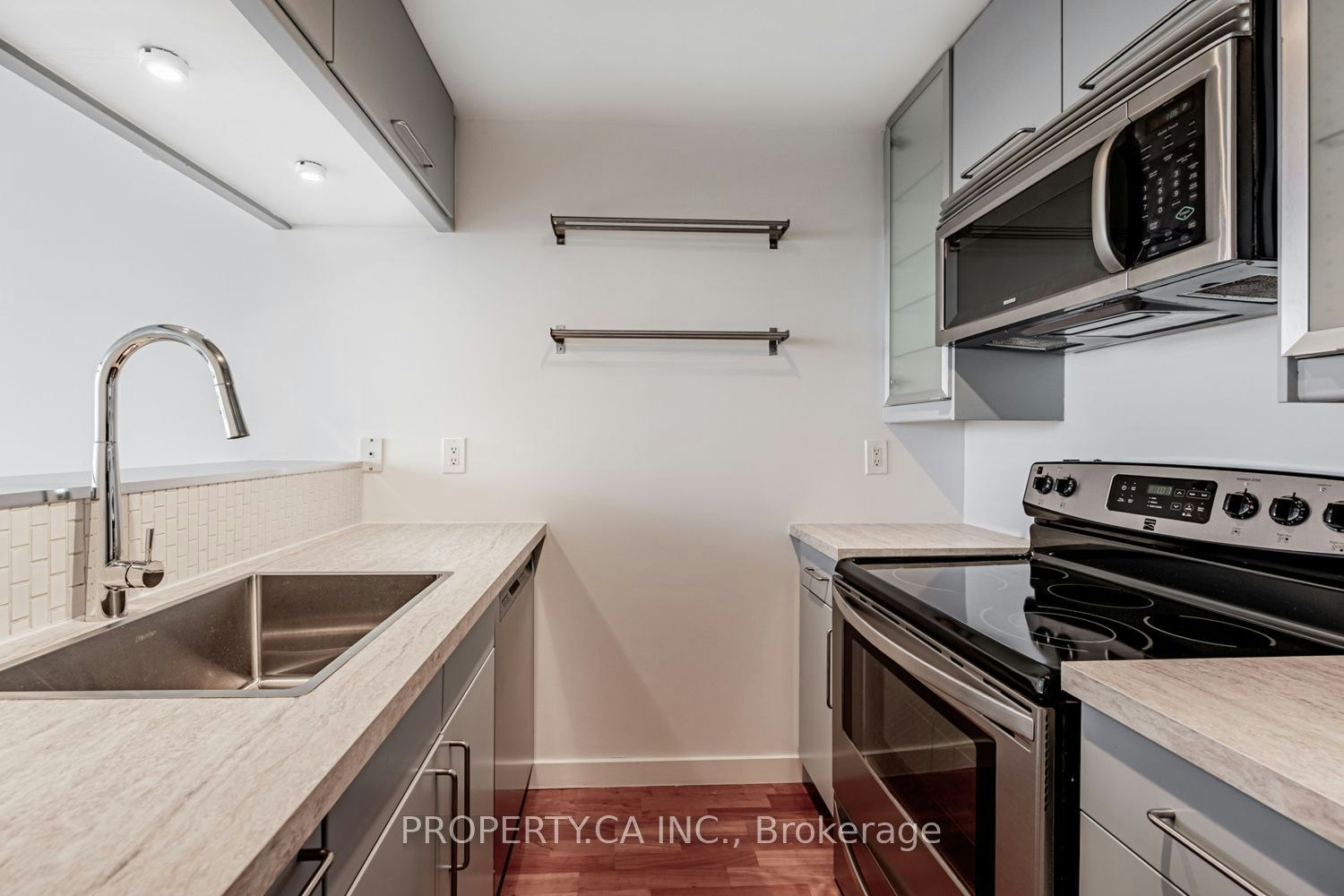 1803-285 Mutual Street, Toronto, ON, M4Y 3C5 - 6