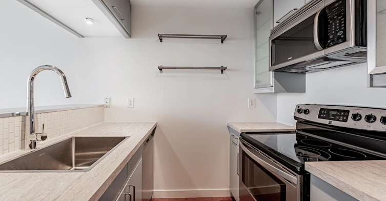 1803-285 Mutual Street, Toronto, ON, M4Y 3C5 - 6