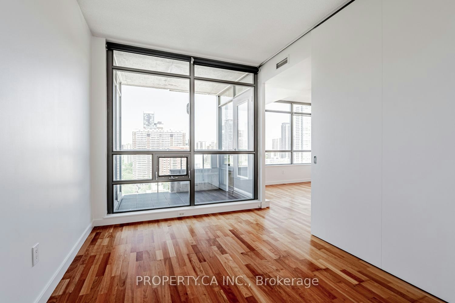 1803-285 Mutual Street, Toronto, ON, M4Y 3C5 - 10