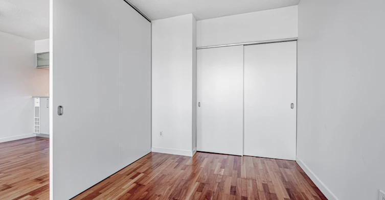 1803-285 Mutual Street, Toronto, ON, M4Y 3C5 - 11