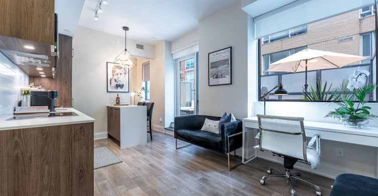 1107-88 Cumberland Street, Toronto, ON, M5R 1A3 - 9