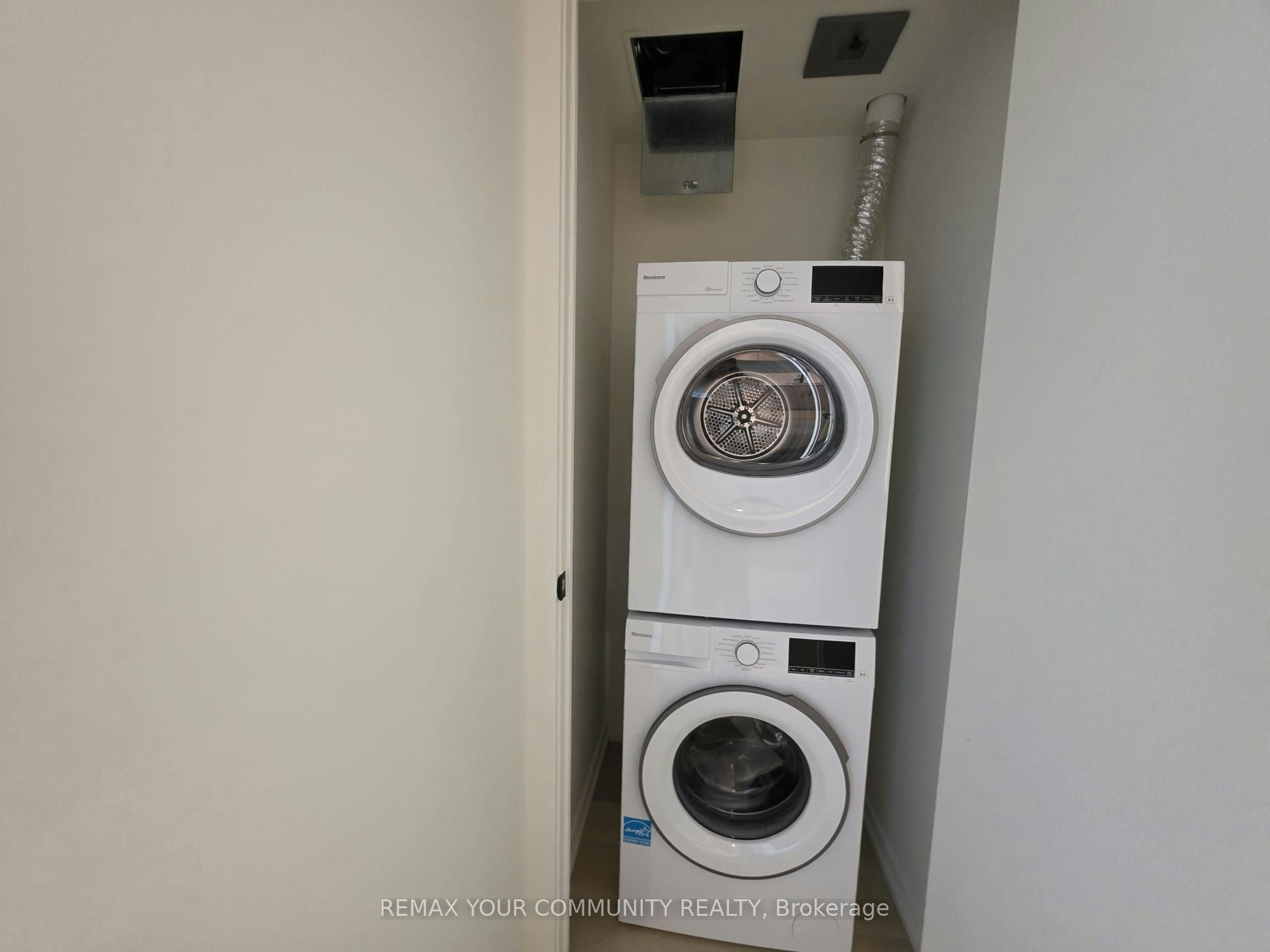 1012-109 Erskine Avenue, Toronto, ON, M4P 0G6 - 14