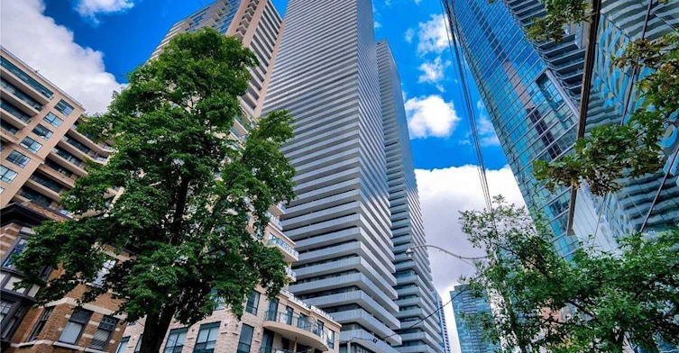 4305-42 Charles Street E, Toronto, ON, M4Y 0B7