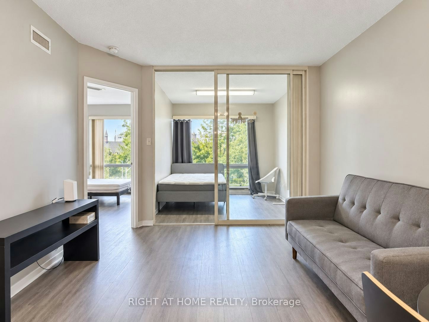 402-1001 Bay Street, Toronto, ON, M5S 3A6 - 13