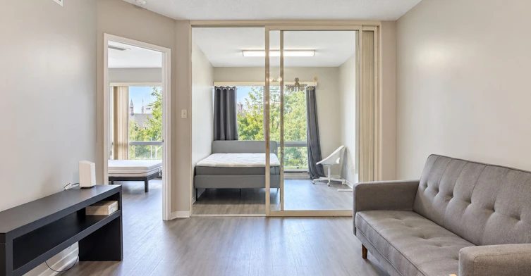 402-1001 Bay Street, Toronto, ON, M5S 3A6 - 13