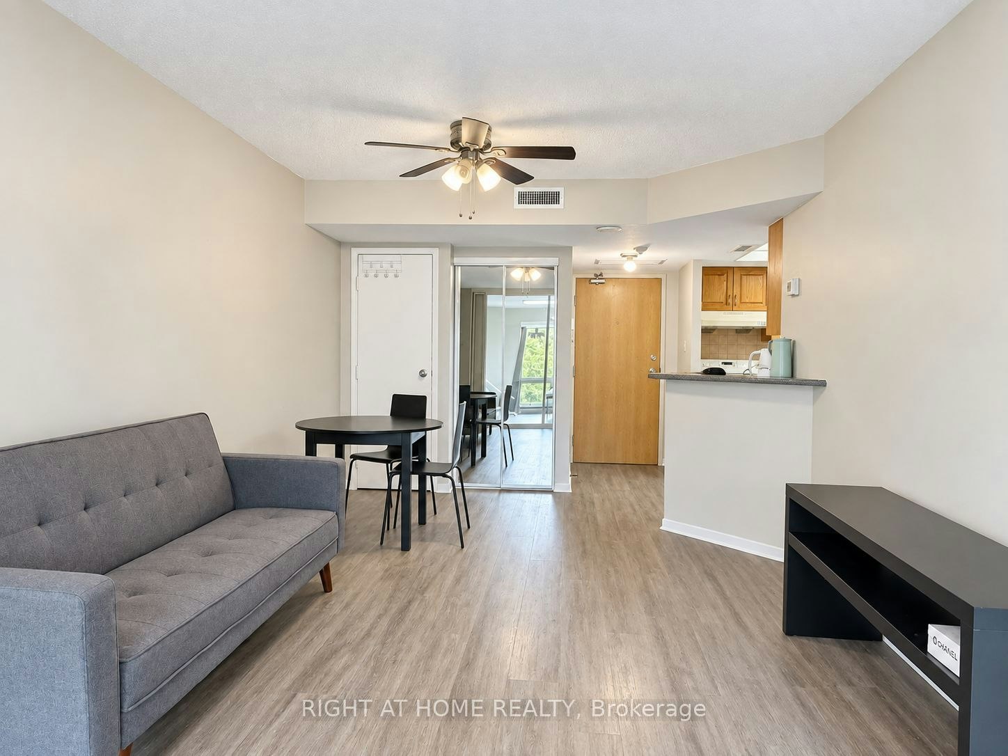 402-1001 Bay Street, Toronto, ON, M5S 3A6 - 12
