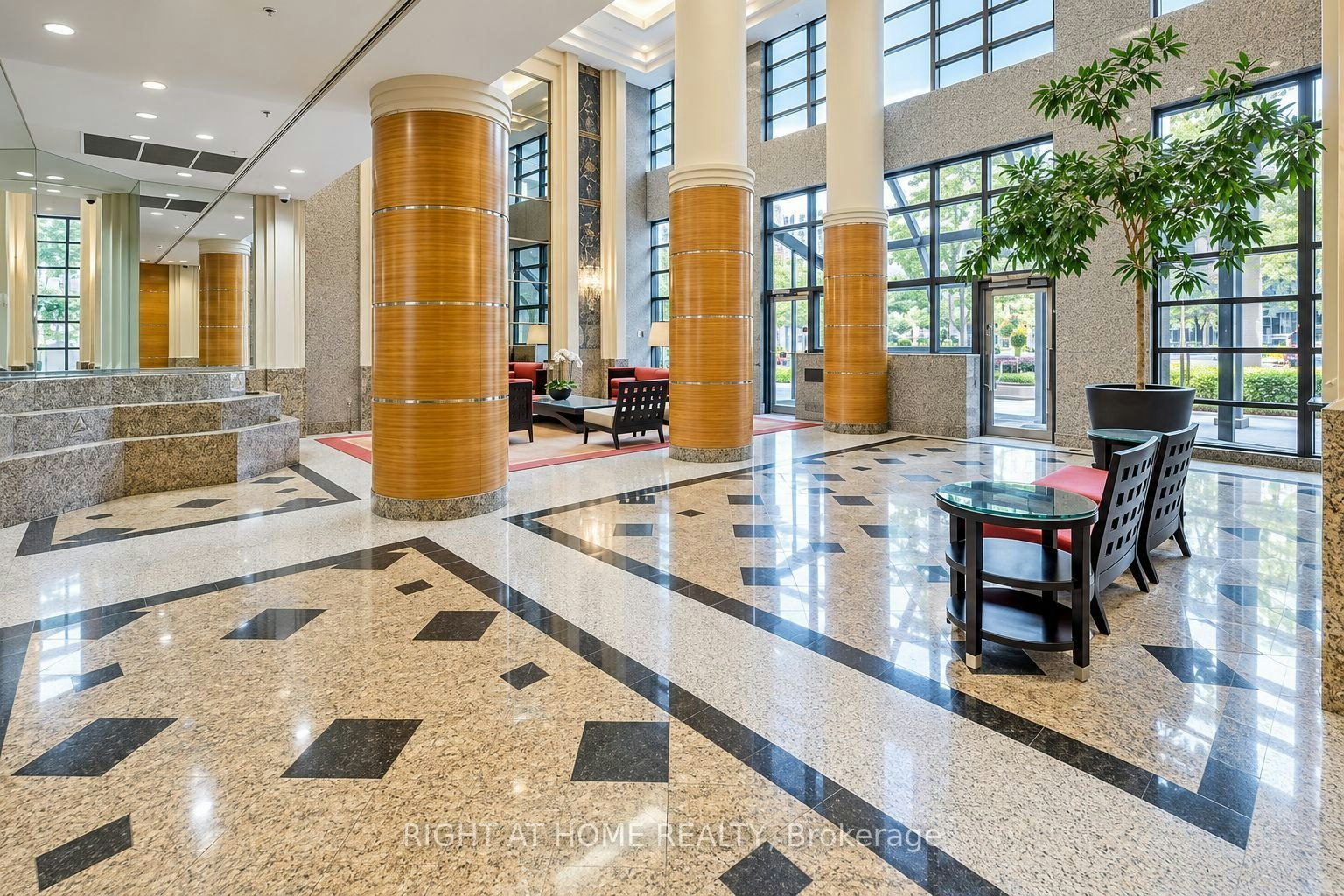 402-1001 Bay Street, Toronto, ON, M5S 3A6 - 6