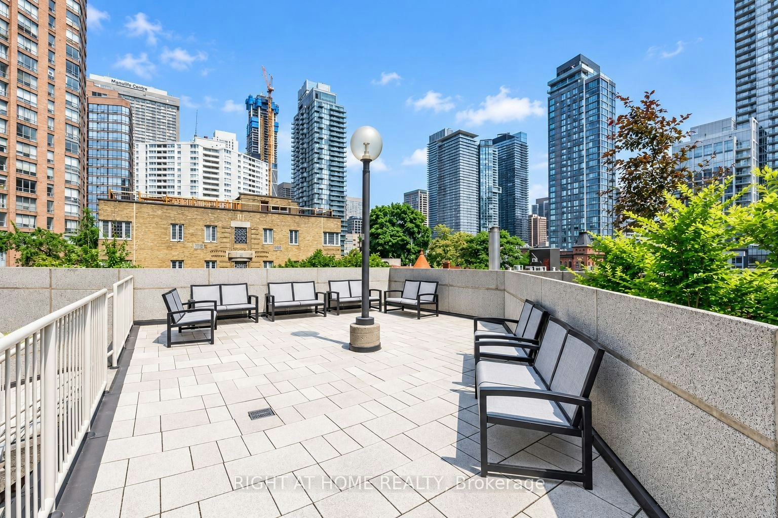 402-1001 Bay Street, Toronto, ON, M5S 3A6 - 21