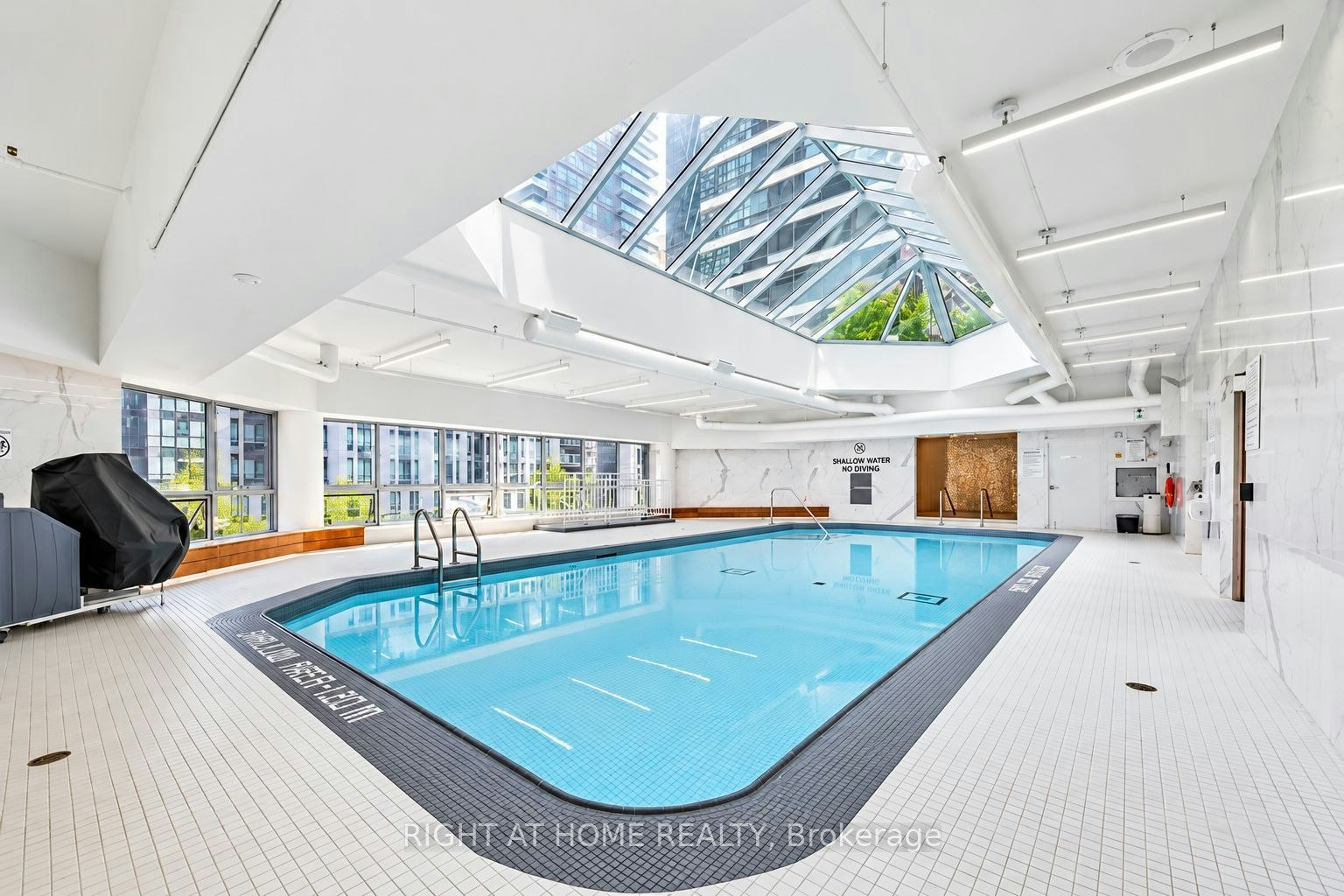 402-1001 Bay Street, Toronto, ON, M5S 3A6 - 17