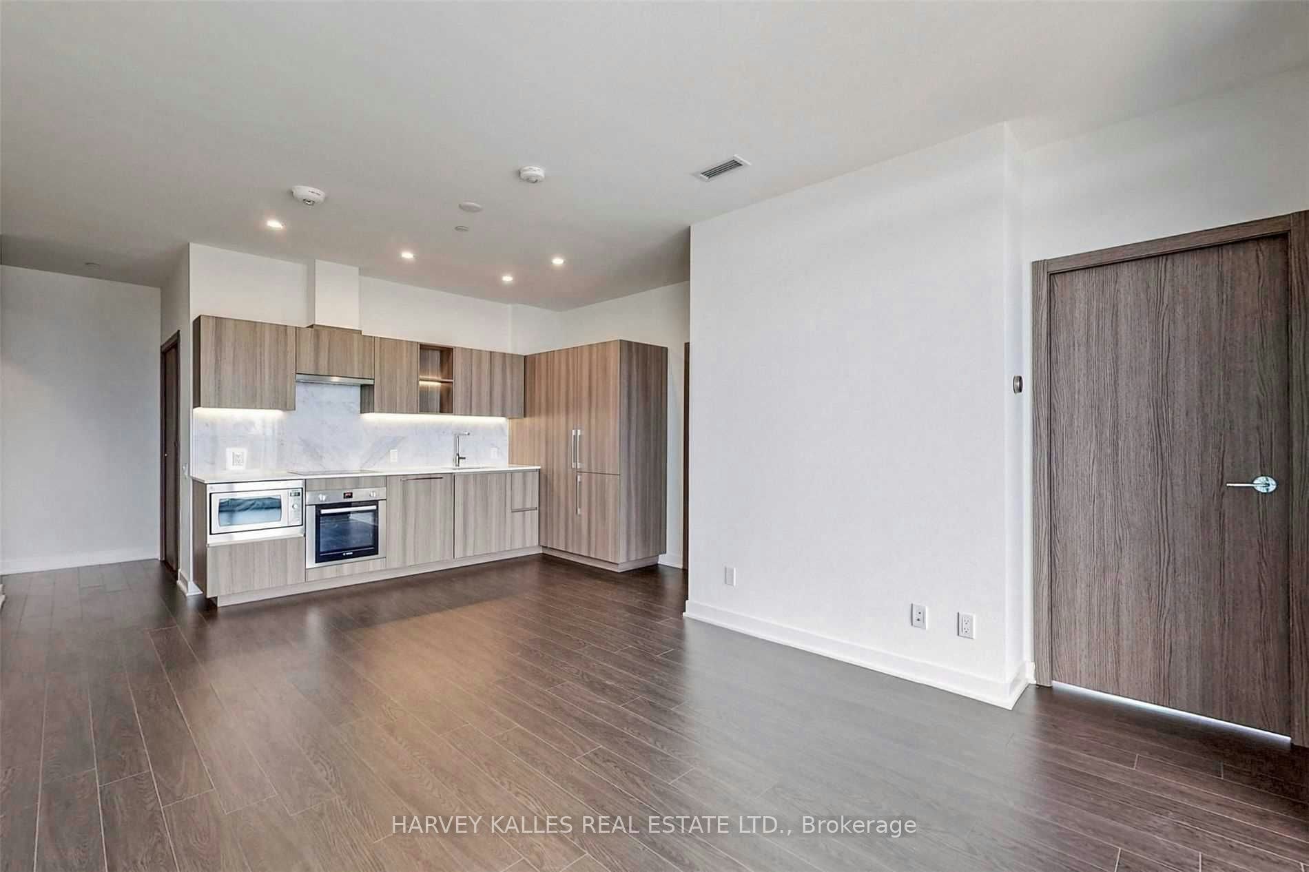 4610-17 Bathurst Street, Toronto, ON, M5V 0N1 - 2