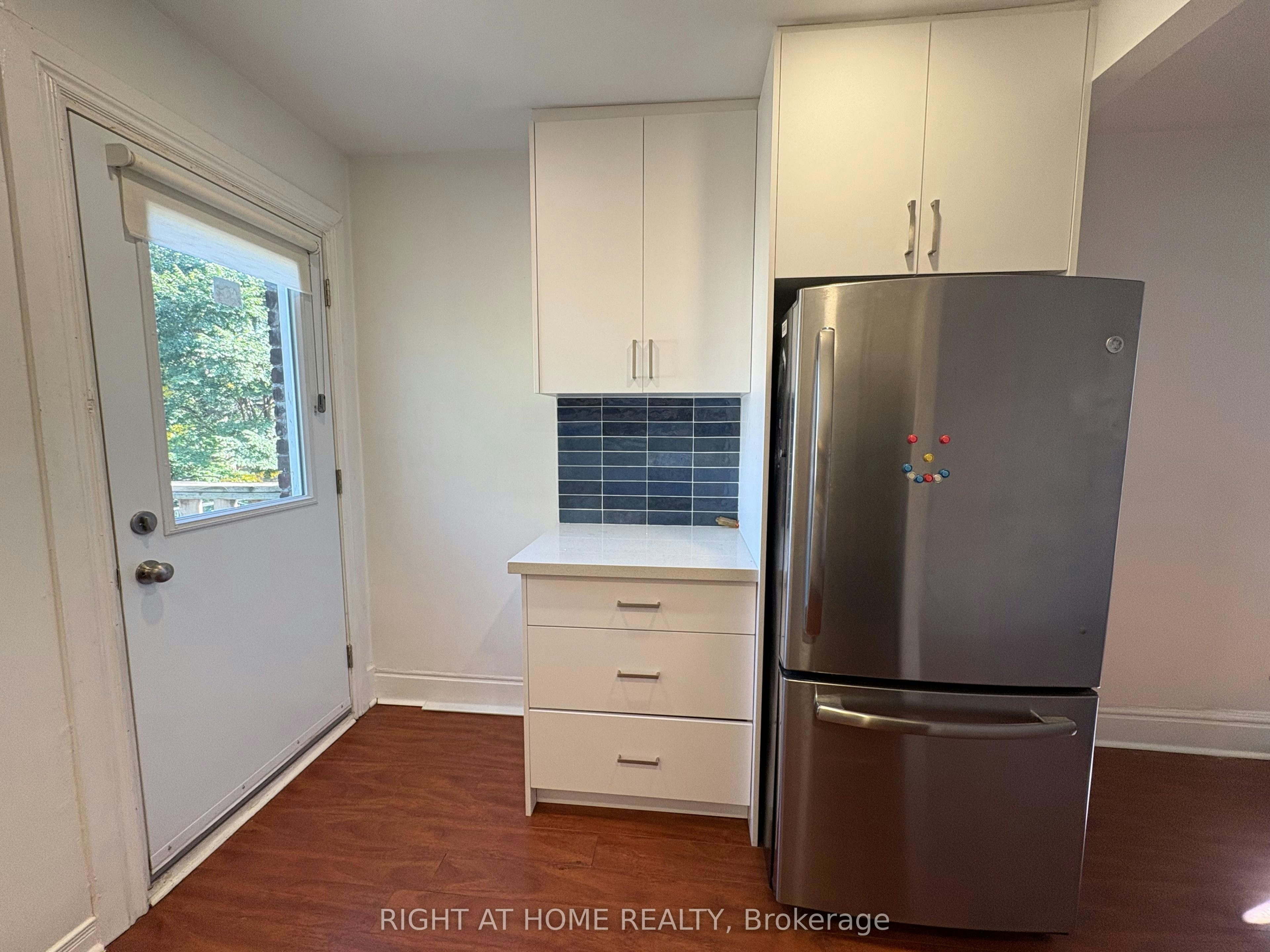 2-1015 Bathurst Street, Toronto, ON, M5R 3G8 - 8