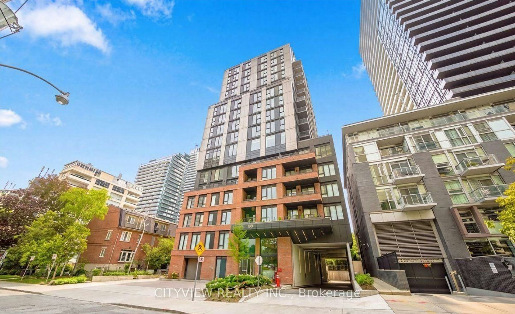 1702-109 Erskine Avenue, Toronto, ON, M4P 0G6