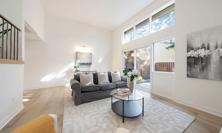 102 Jenny Wren Way