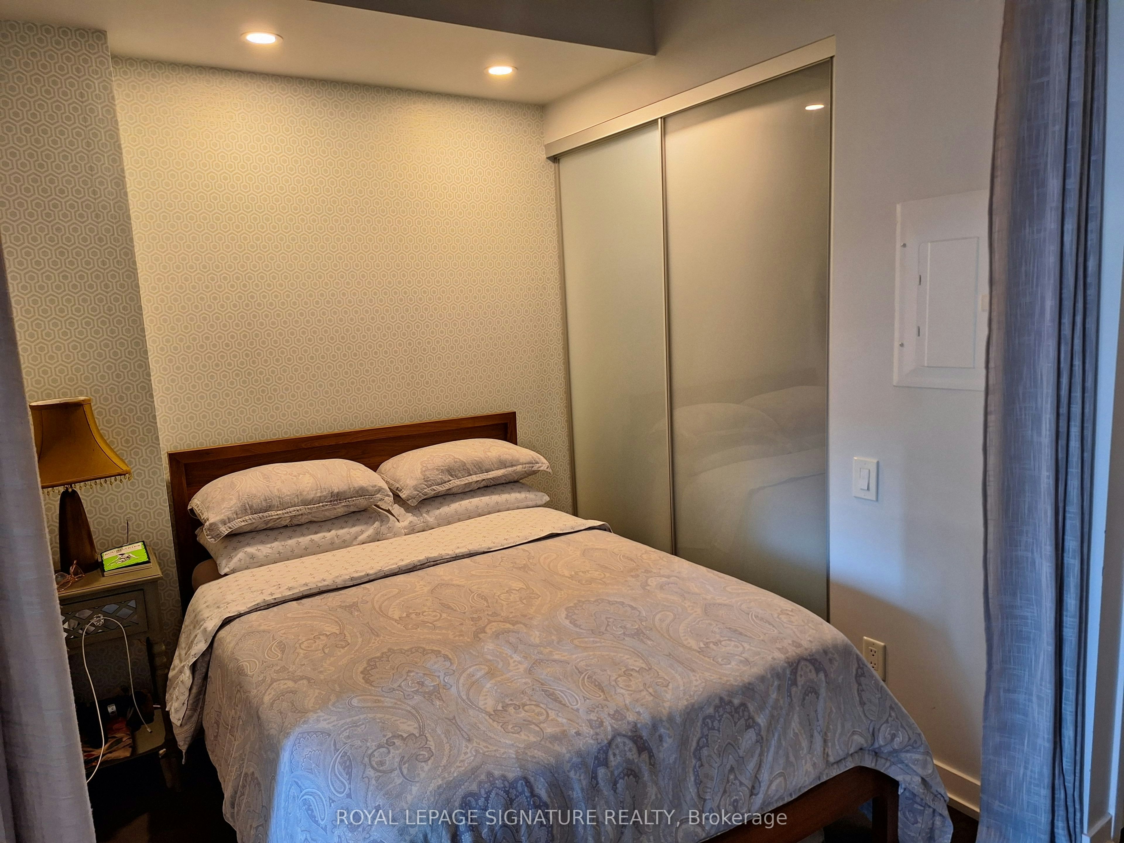821 Furnished-560 King Street W, Toronto, ON, M5V 0L6 - 9