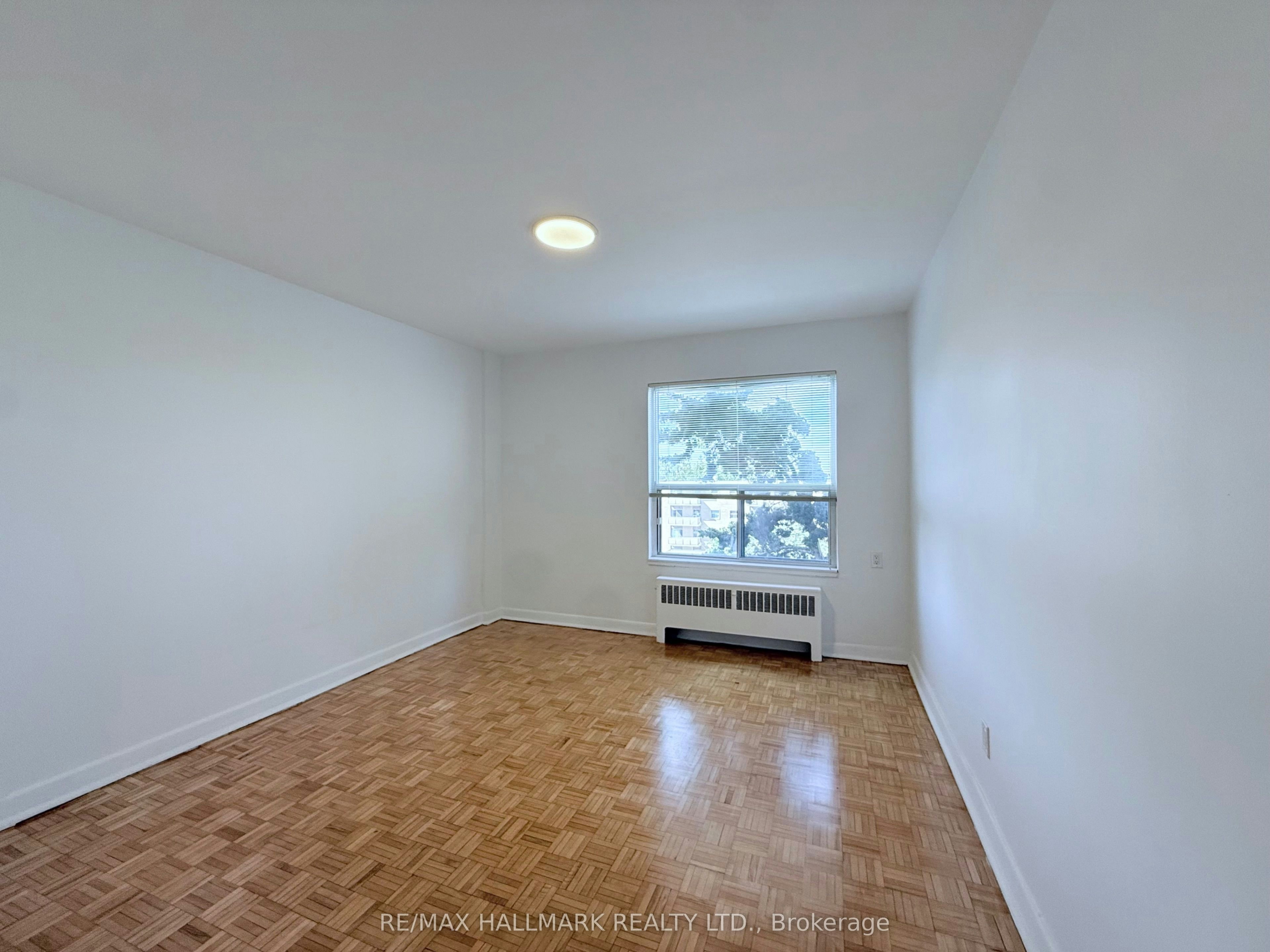 403-30 Upper Canada Drive, Toronto, ON, M2P 1S1 - 10