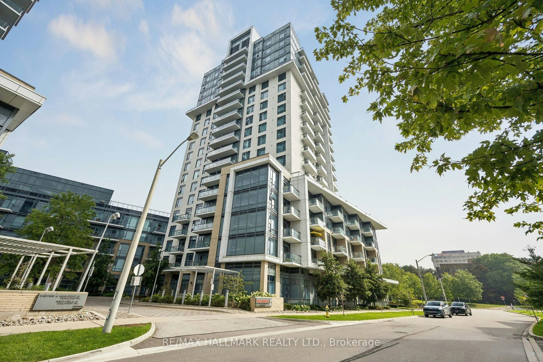 3-60 Ann Oreilly Road, Toronto, ON, M2J 0C8