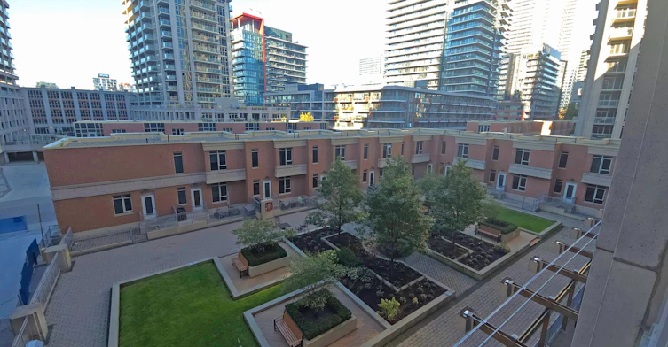 518-628 Fleet Street, Toronto, ON, M5V 1A8 - 12
