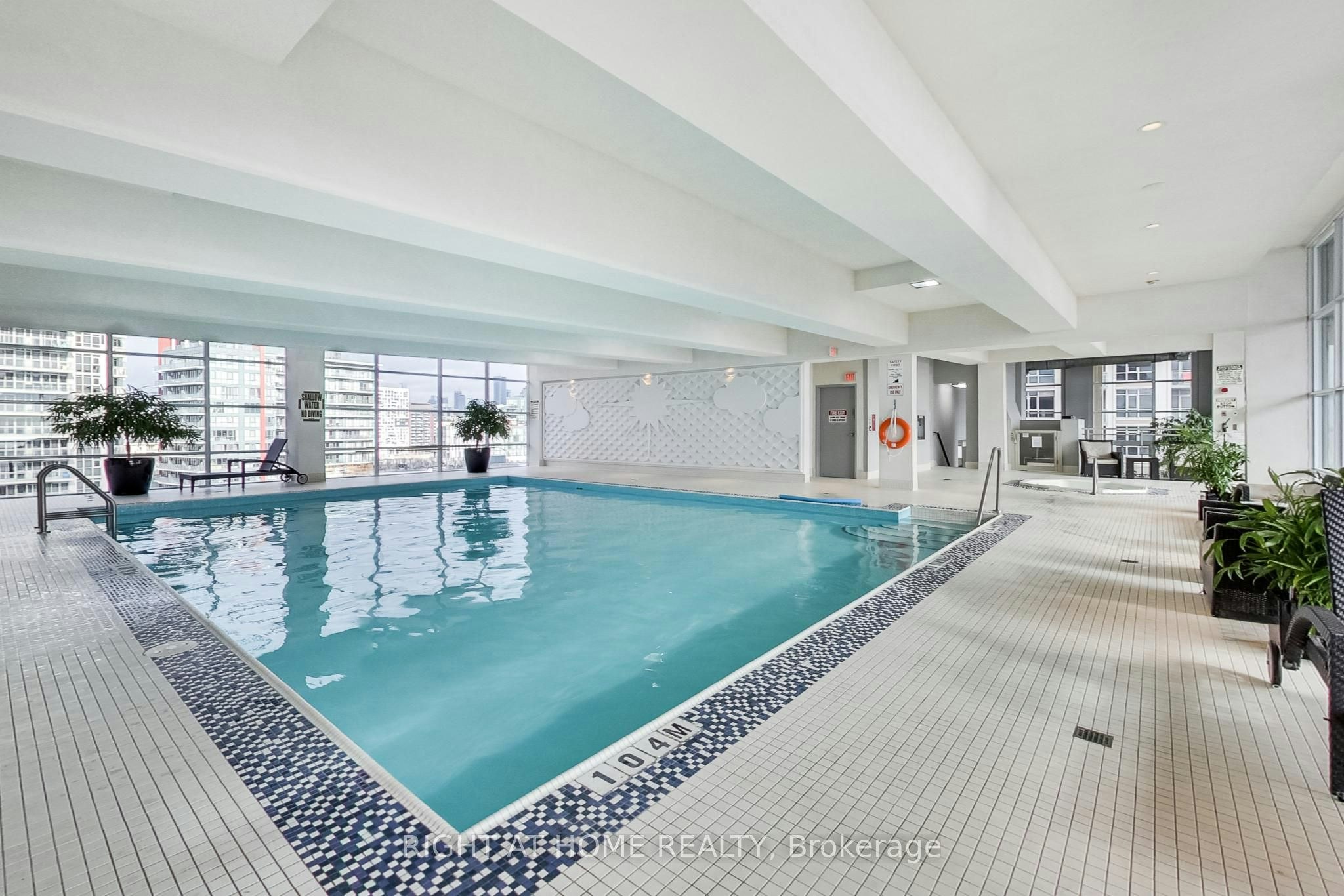 518-628 Fleet Street, Toronto, ON, M5V 1A8 - 14