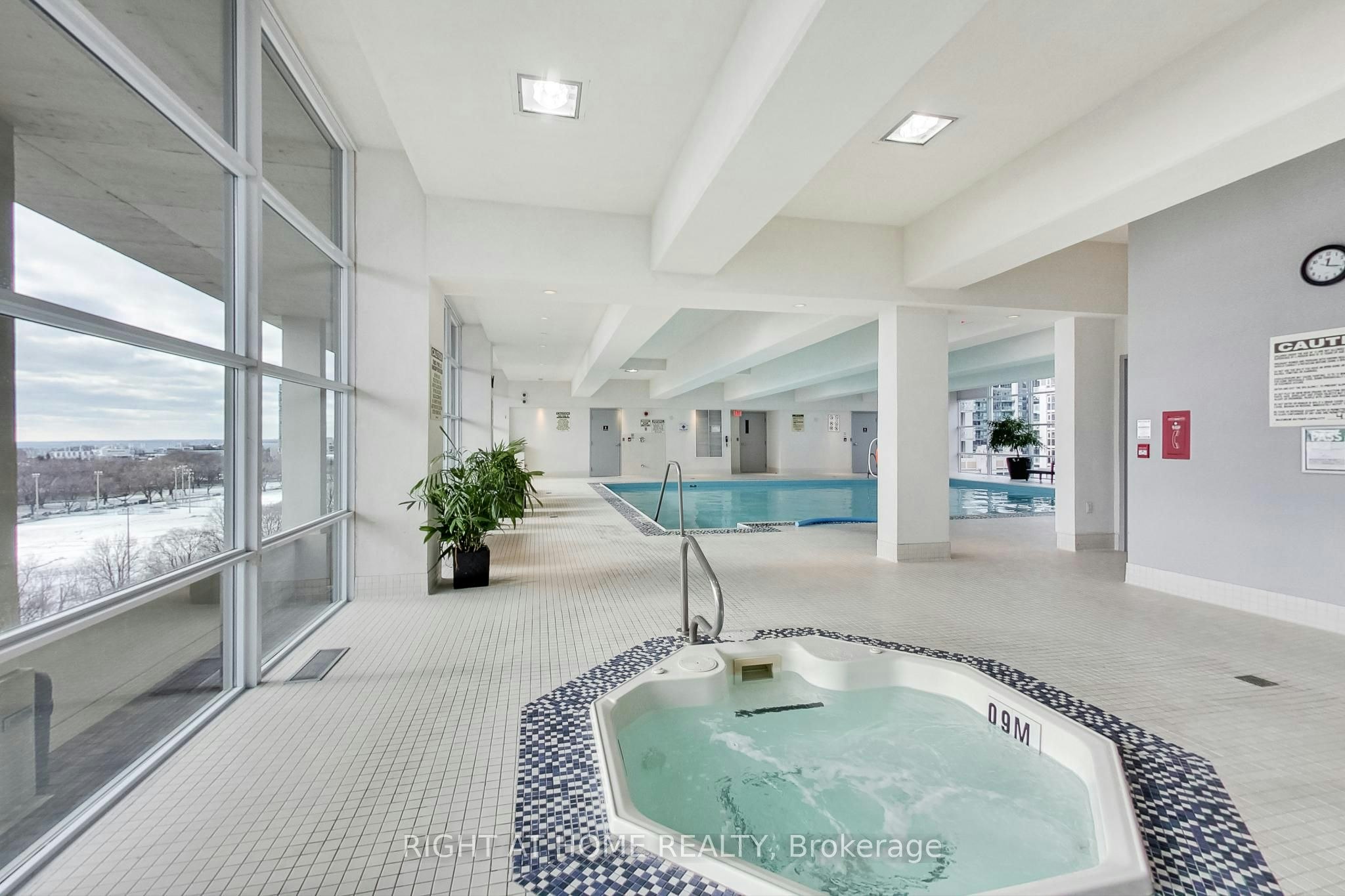 518-628 Fleet Street, Toronto, ON, M5V 1A8 - 15