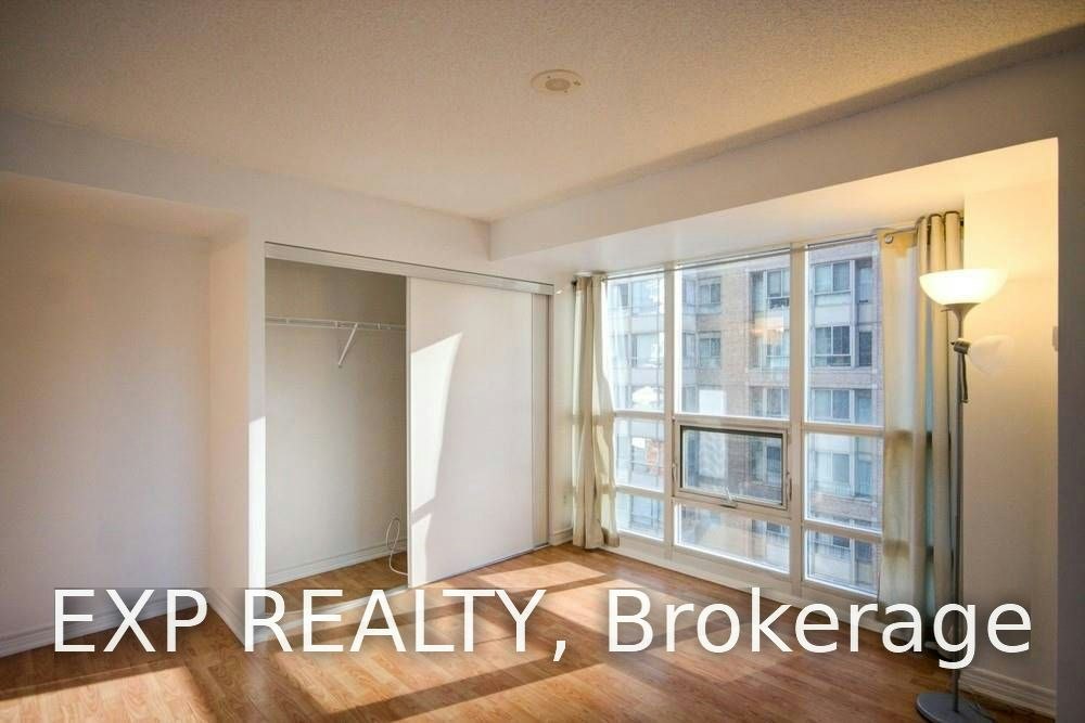 809-761 Bay Street, Toronto, ON, M5G 2R2 - 7