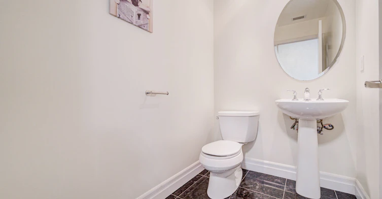 TH 1-93 Sloping Sky Mews, Toronto, ON, M5V 1P4 - 13