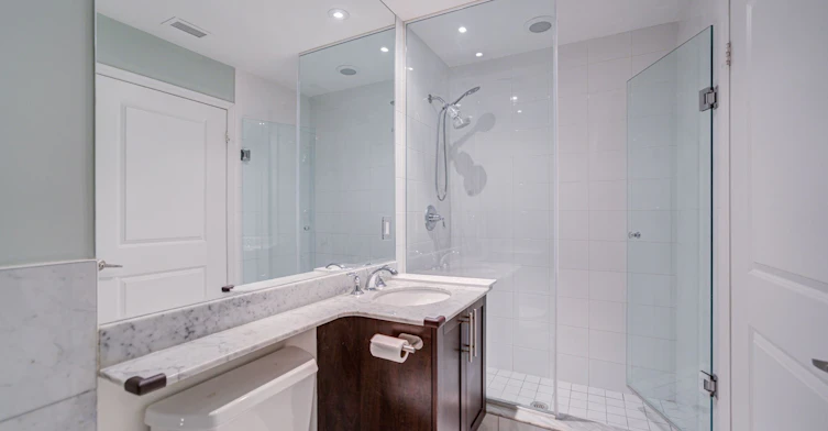 TH 1-93 Sloping Sky Mews, Toronto, ON, M5V 1P4 - 32