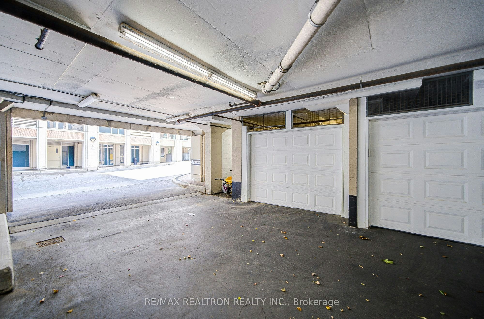 TH 1-93 Sloping Sky Mews, Toronto, ON, M5V 1P4 - 48