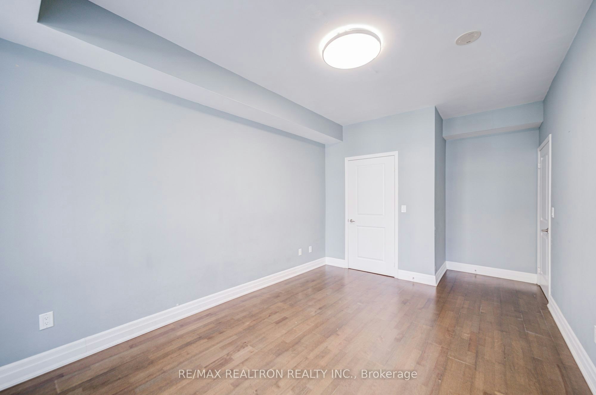 TH 1-93 Sloping Sky Mews, Toronto, ON, M5V 1P4 - 22