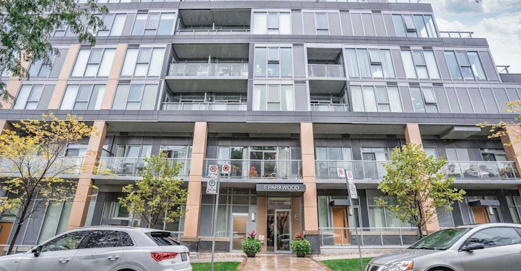 508-6 Parkwood Avenue, Toronto, ON, M4V 2A3 - 2