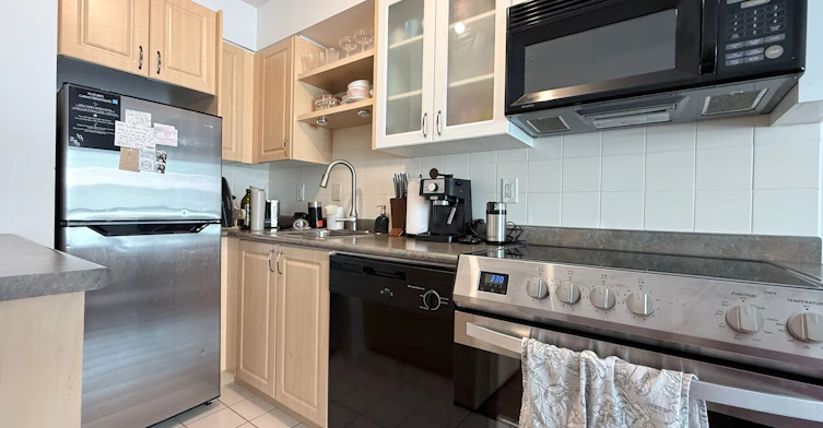 405-600 Fleet Street, Toronto, ON, M5V 1B7 - 10