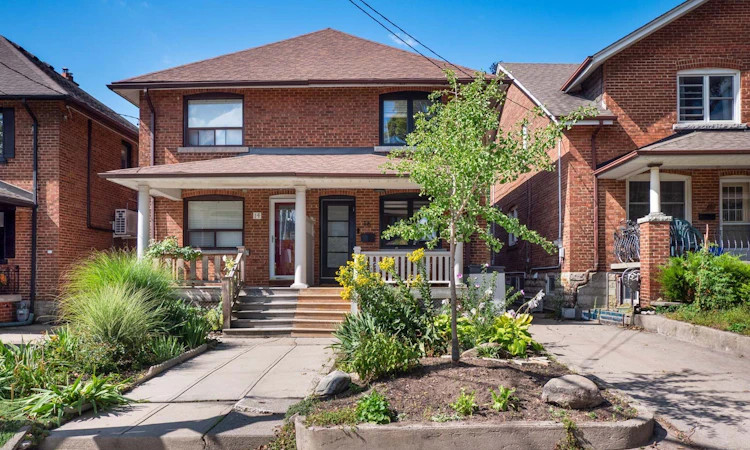 16 Hector Avenue