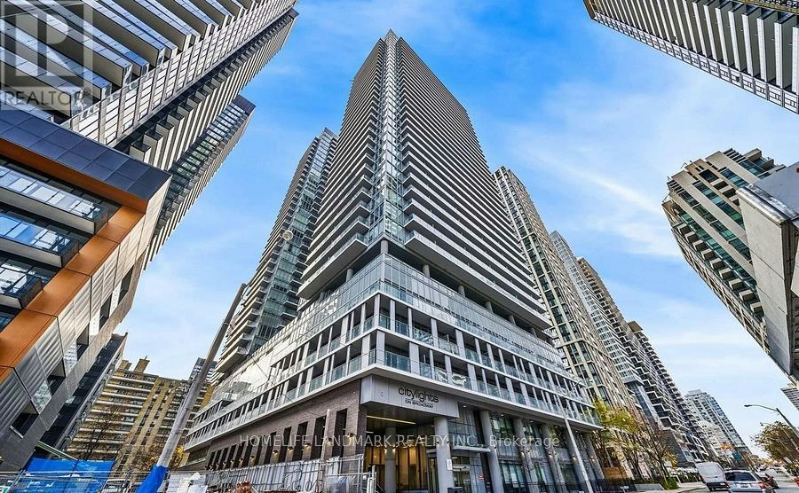 1011 Nt-99 Broadway Avenue, Toronto, ON, M4P 0E3
