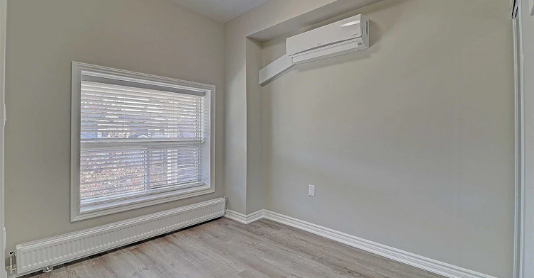 A-637 Lansdowne Avenue, Toronto, ON, M6H 3Y2 - 3