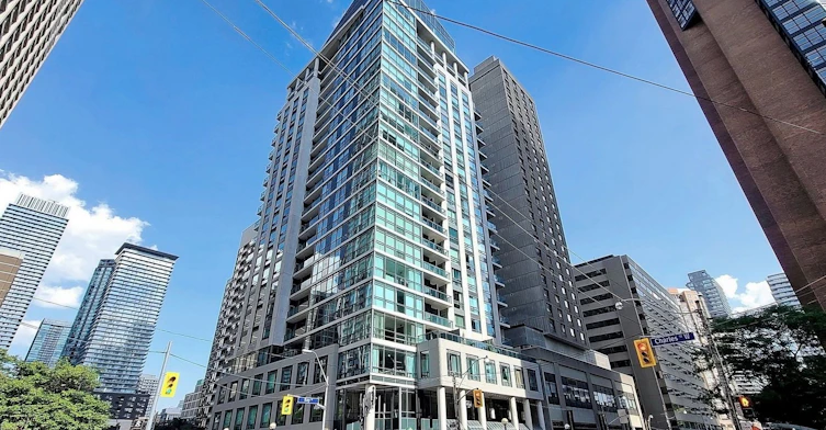 301-1121 Bay Street, Toronto, ON, M5S 3L9 - 24