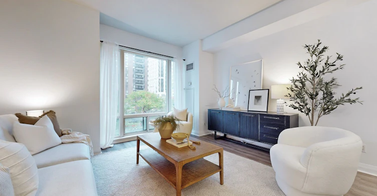301-1121 Bay Street, Toronto, ON, M5S 3L9 - 2