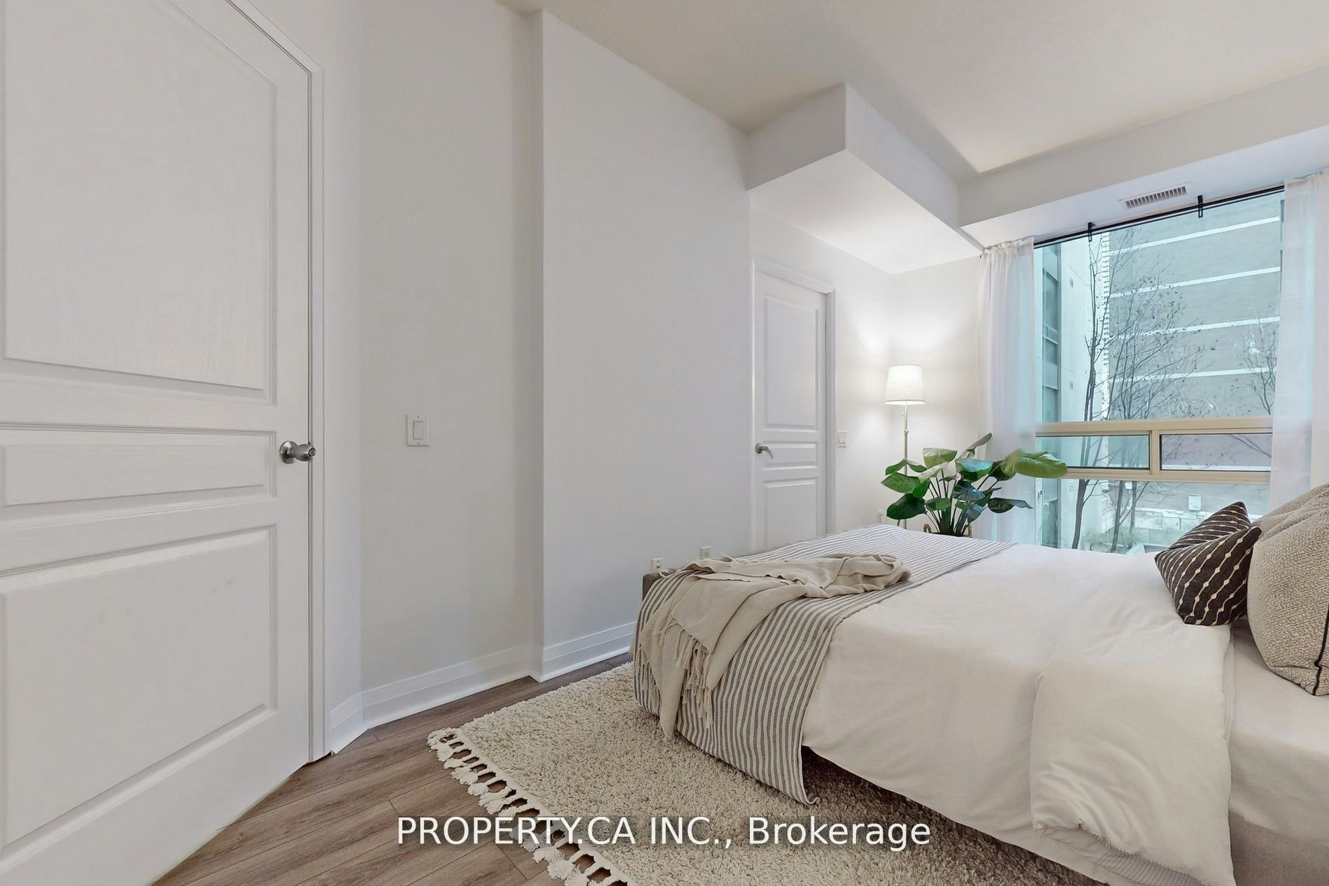 301-1121 Bay Street, Toronto, ON, M5S 3L9 - 22