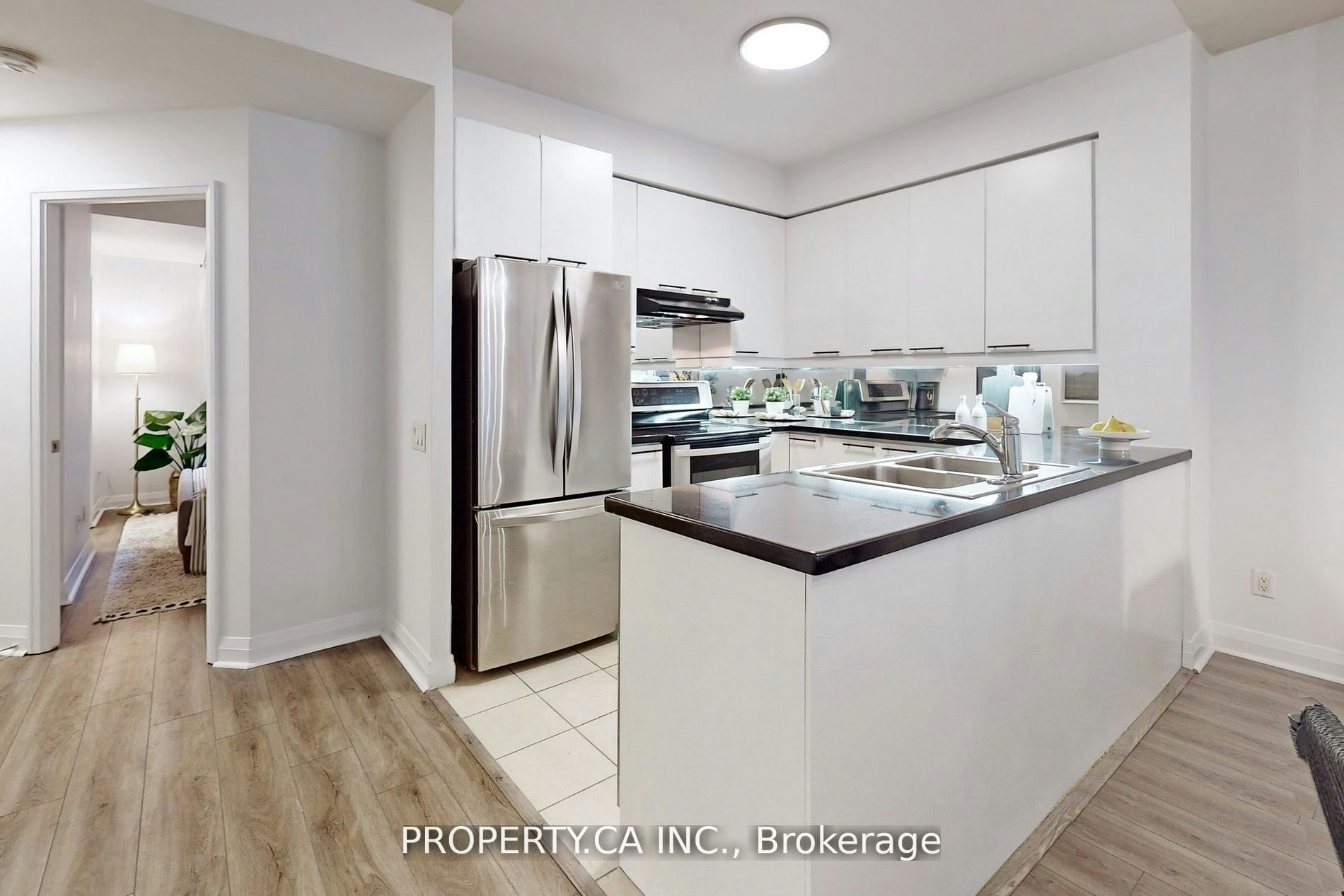 301-1121 Bay Street, Toronto, ON, M5S 3L9 - 8
