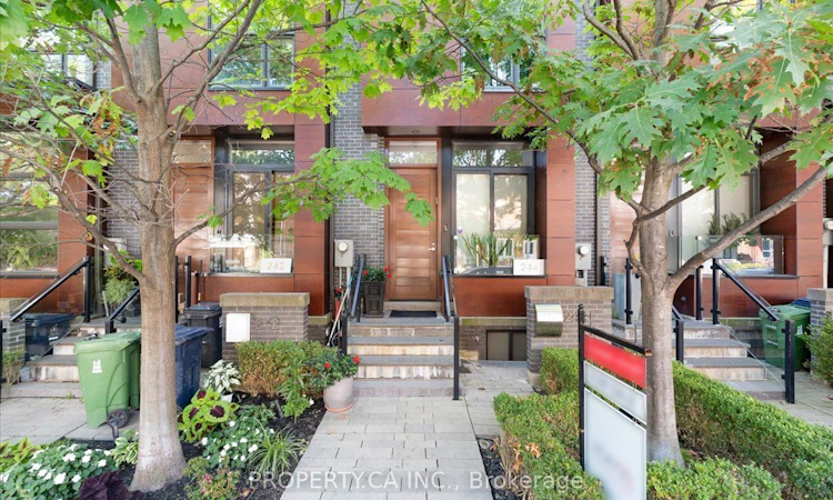 224 Manning Avenue
