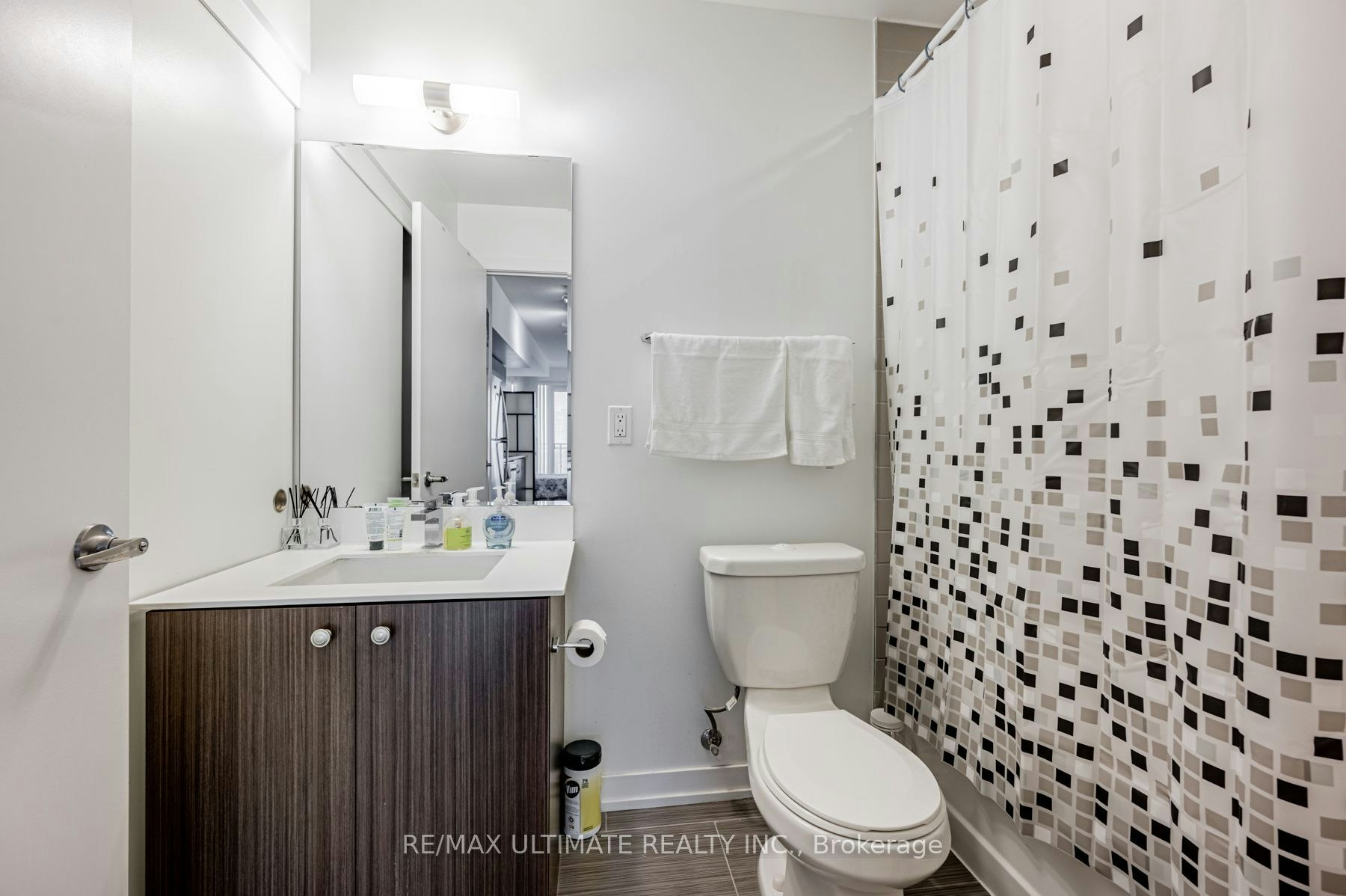 809-10 Willison Square, Toronto, ON, M5T 1E7 - 13