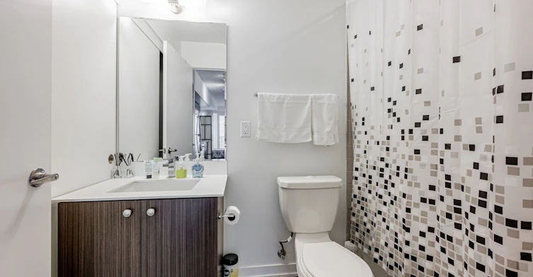 809-10 Willison Square, Toronto, ON, M5T 1E7 - 13