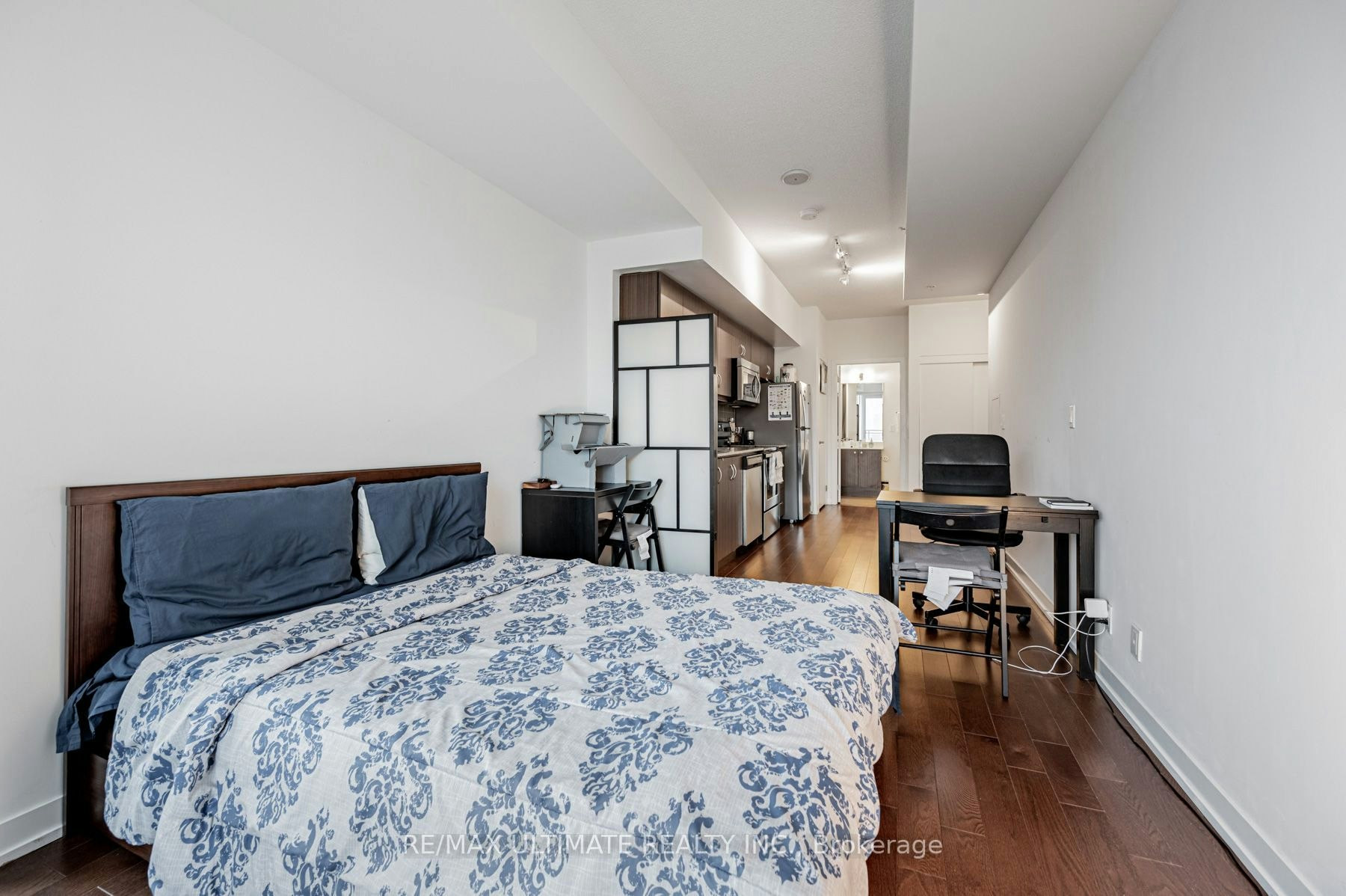 809-10 Willison Square, Toronto, ON, M5T 1E7 - 11