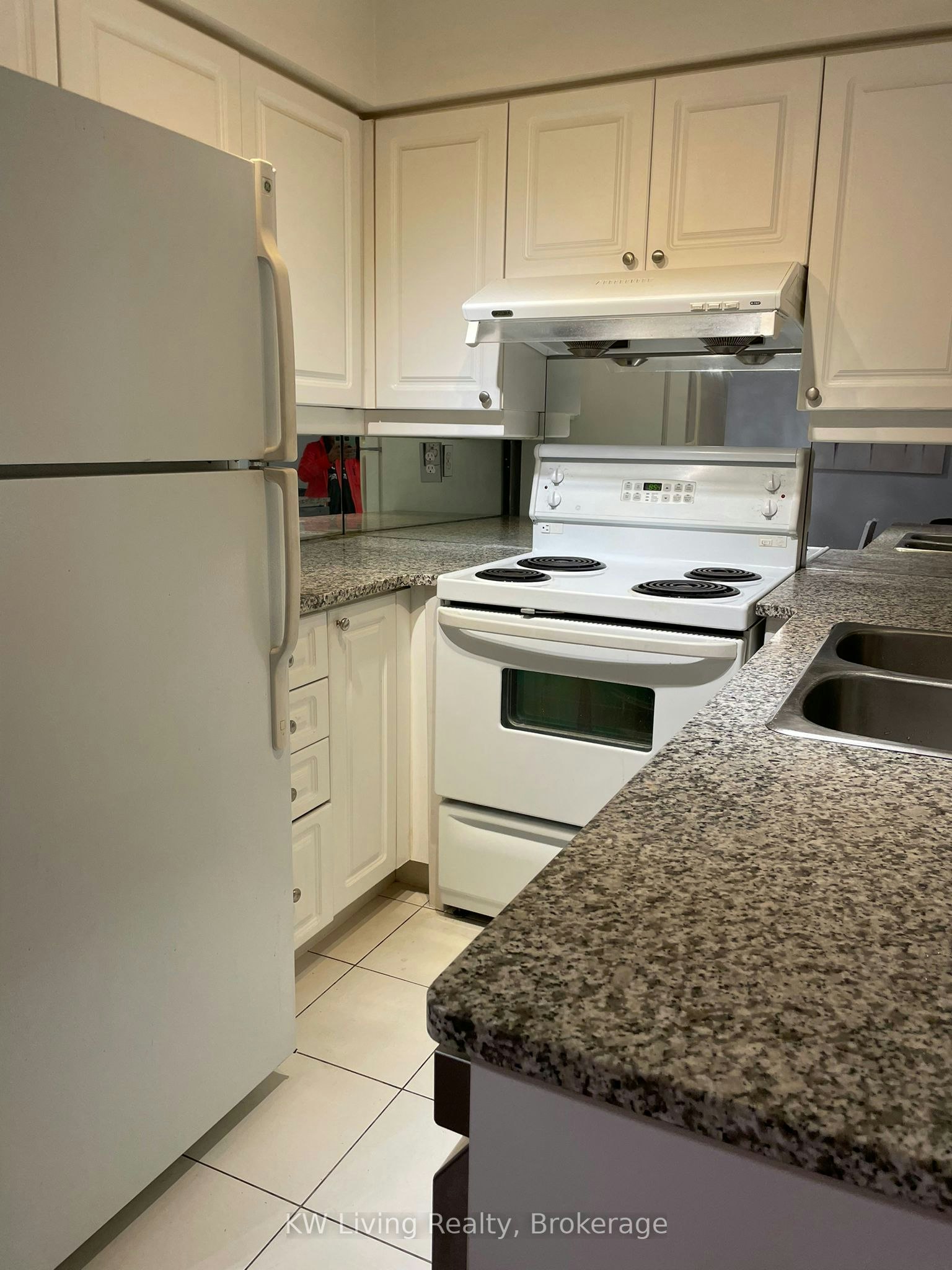 2005-3 Rean Drive, Toronto, ON, M2K 3C1 - 9