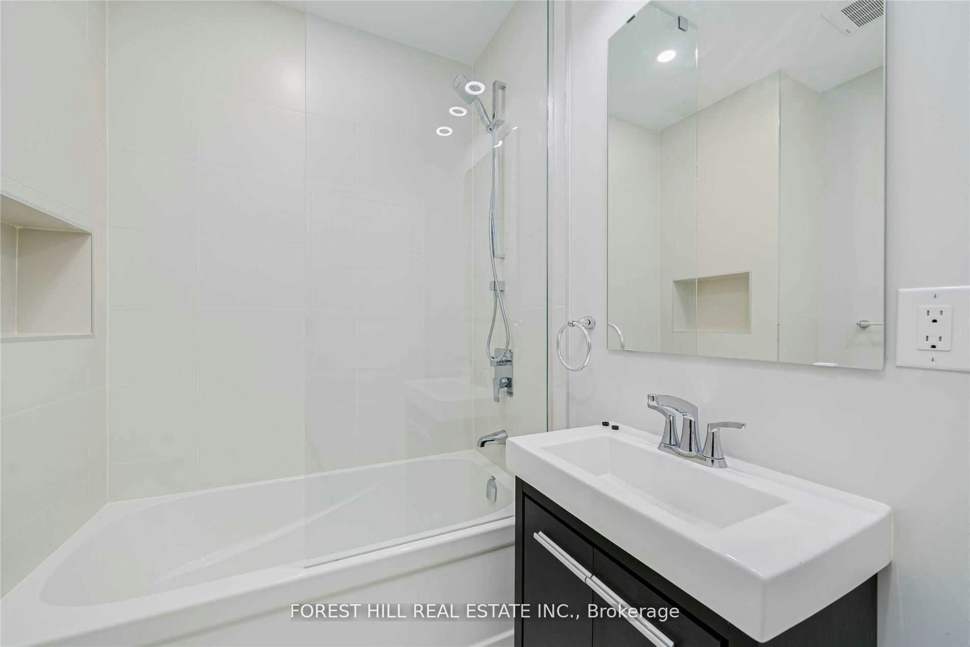 Main-63 Argyle Street, Toronto, ON, M6J 1N8 - 14