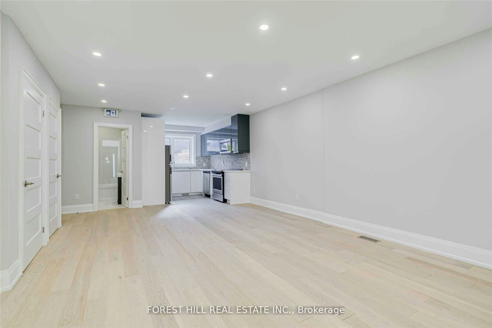 Main-63 Argyle Street, Toronto, ON, M6J 1N8 - 5